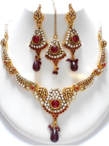 Polki Necklace Set